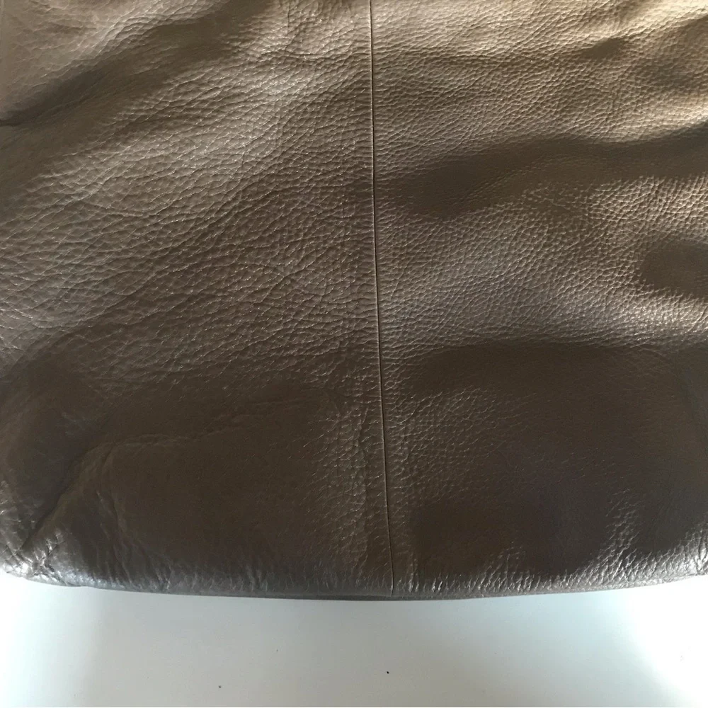 Coach Brown Leather Hobo Bag No L1380-27858